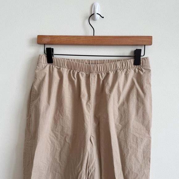 TNA • Deploy Parachute Pant in Humus Beige - Picture 3 of 12